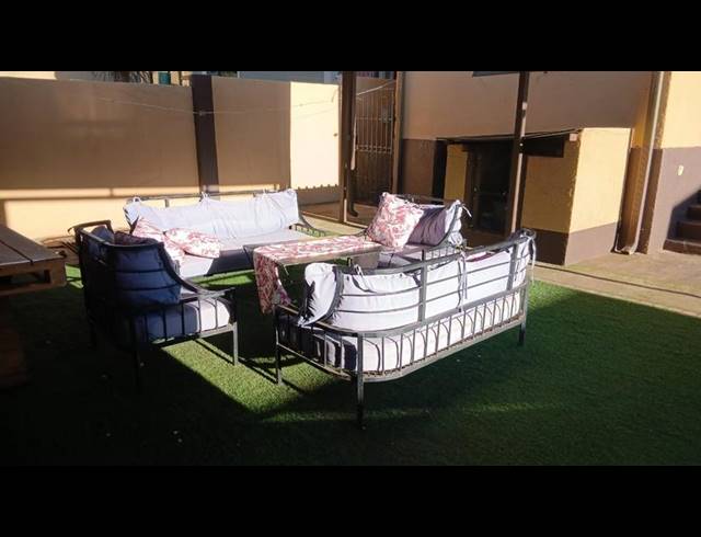 4 BEDROOM HOUSE FOR SALE IN KENSINGTON